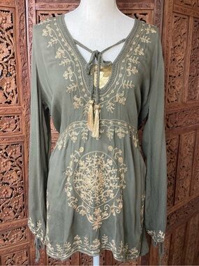 Lucky & Coco Vintage Y2K Boho Olive Embroidered kaftan beach cover up blouse